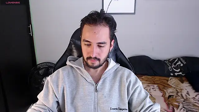 Damian Salvatoree online show from September 2025 12:16:01 AM