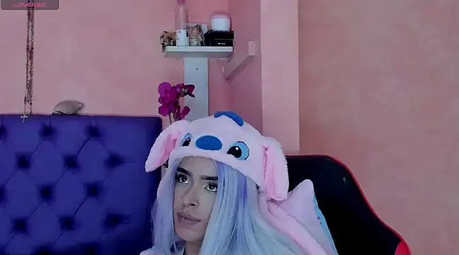 Cloeandtyfanny online show from December 2024 06:16:02 AM