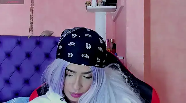 Cloeandtyfanny online show from January 2025 03:50:02 AM
