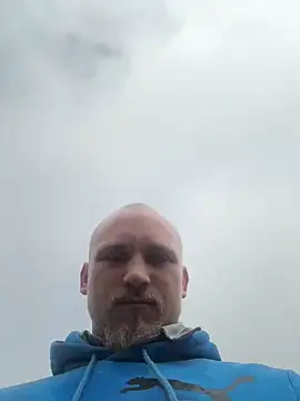 Jackhenni online show from February 2025 08:40:01 PM