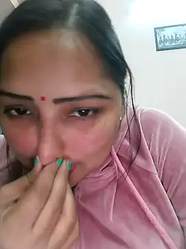 Snapshot of Dianaa9 chatting on December 2024 02:55:01 PM Dianaa9 online show from December 2024 02:55:01 PM