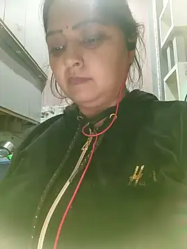 Snapshot of Dianaa9 chatting on December 2024 08:49:02 AM Dianaa9 online show from December 2024 08:49:02 AM