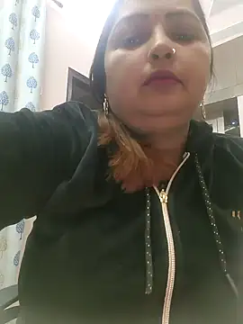 Snapshot of Dianaa9 chatting on December 2024 05:42:02 PM Dianaa9 online show from December 2024 05:42:02 PM