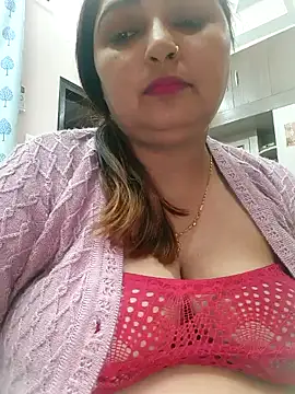 Snapshot of Dianaa9 chatting on December 2024 08:58:01 PM Dianaa9 online show from December 2024 08:58:01 PM