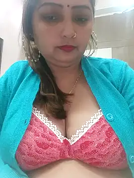 Snapshot of Dianaa9 chatting on January 2025 08:59:01 PM Dianaa9 online show from January 2025 08:59:01 PM