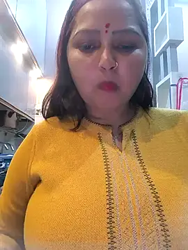 Snapshot of Dianaa9 chatting on February 2025 07:58:02 AM Dianaa9 online show from February 2025 07:58:02 AM