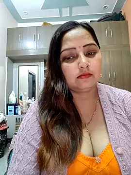 Snapshot of Dianaa9 chatting on February 2025 10:47:02 AM Dianaa9 online show from February 2025 10:47:02 AM