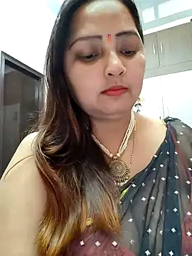Snapshot of Dianaa9 chatting on February 2025 04:31:02 PM Dianaa9 online show from February 2025 04:31:02 PM