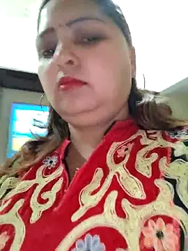 Snapshot of Dianaa9 chatting on February 2025 04:31:01 PM Dianaa9 online show from February 2025 04:31:01 PM