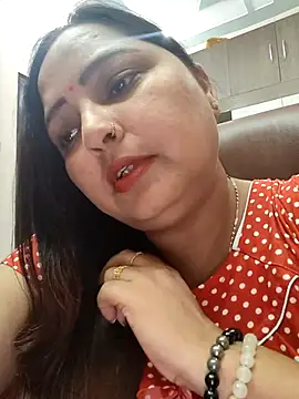 Snapshot of Dianaa9 chatting on March 2025 04:56:02 PM Dianaa9 online show from March 2025 04:56:02 PM