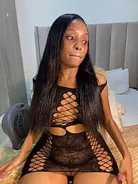 Snapshot of SexyDee025 chatting on December 2024 10:38:02 AM SexyDee025 online show from December 2024 10:38:02 AM