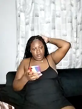 Snapshot of TheDoubleTrouble18xxx chatting on January 2025 08:33:01 PM TheDoubleTrouble18xxx online show from January 2025 08:33:01 PM