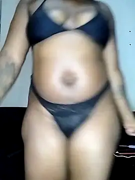 Snapshot of TheDoubleTrouble18xxx chatting on March 2025 06:01:02 PM TheDoubleTrouble18xxx online show from March 2025 06:01:02 PM