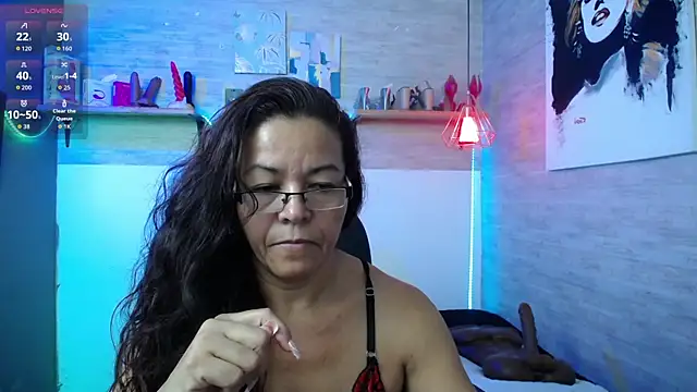 Snapshot of MaturePure chatting on September 2025 09:18:01 PM MaturePure online show from September 2025 09:18:01 PM