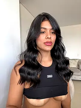 Snapshot of MelissaWaltton chatting on October 2025 06:30:01 PM MelissaWaltton online show from October 2025 06:30:01 PM