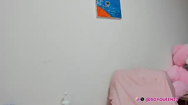 Snapshot of Soyqueen chatting on October 2025 03:57:01 AM Soyqueen online show from October 2025 03:57:01 AM