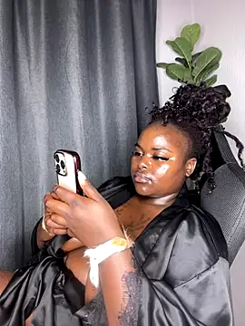 Snapshot of Honeycoco0211 chatting on October 2025 07:34:01 PM Honeycoco0211 online show from October 2025 07:34:01 PM