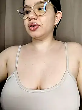 Danzel1105 online show from October 2025 01:32:01 PM