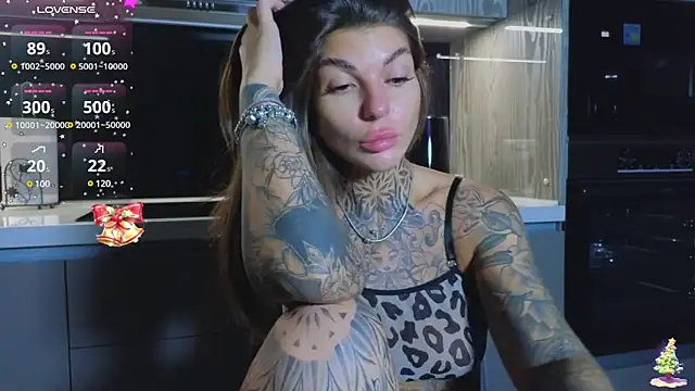 tattooedBabyy online show from January 2025 02:29:02 PM