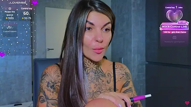 tattooedBabyy online show from January 2025 05:32:01 PM
