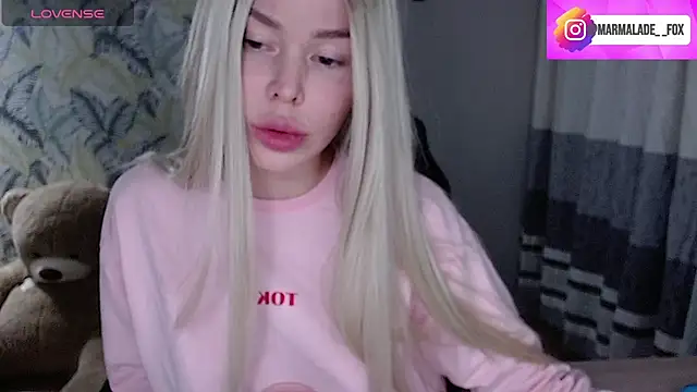 Marmalade Fox online show from November 2025 03:47:02 PM