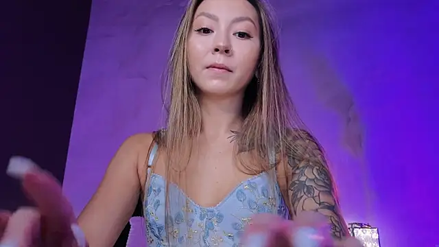 im casey online show from October 2025 08:43:01 AM