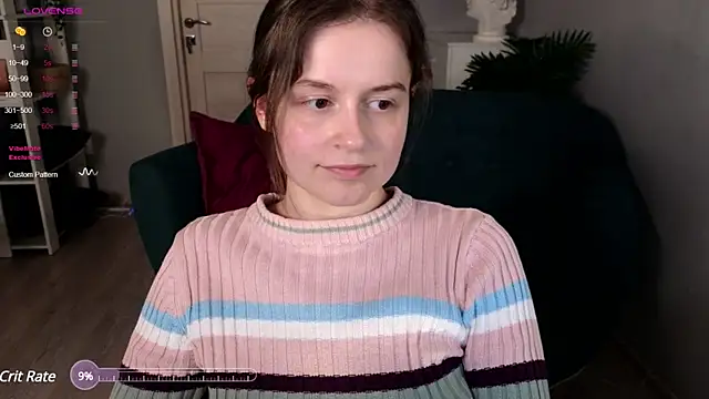 Snapshot of reb_luvng chatting on December 2024 08:58:02 PM reb luvng online show from December 2024 08:58:02 PM