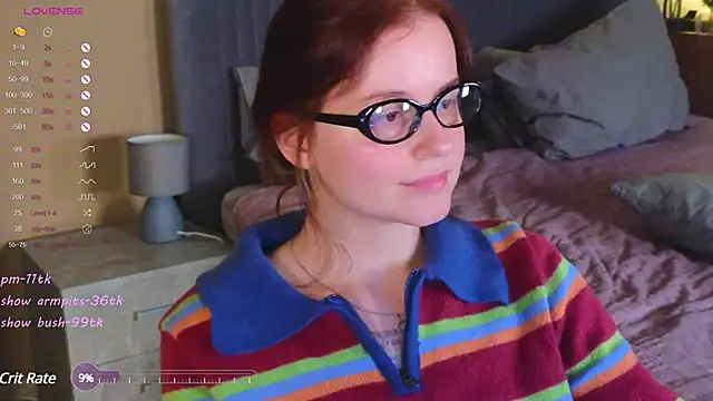 Snapshot of reb_luvng chatting on January 2025 05:49:02 PM reb luvng online show from January 2025 05:49:02 PM