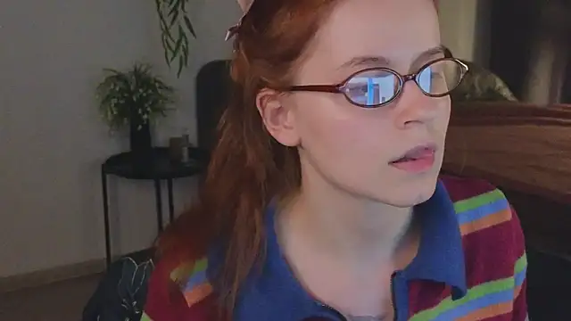 reb luvng online show from November 2025 01:33:02 PM