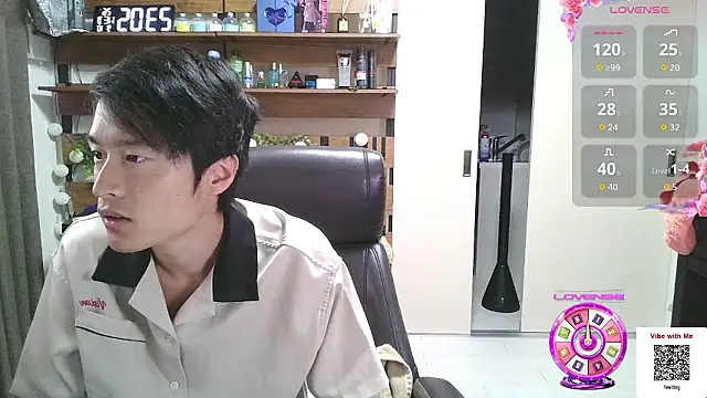 Snapshot of IroManager chatting on September 2025 02:06:02 PM IroManager online show from September 2025 02:06:02 PM