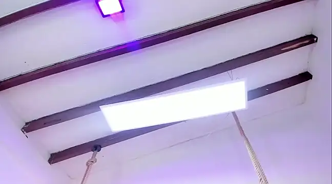 Oriana Guzman online show from December 2024 12:33:01 PM