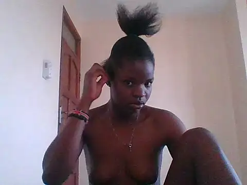 Snapshot of hotgal1112 chatting on September 2025 07:43:01 AM hotgal1112 online show from September 2025 07:43:01 AM