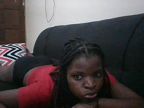 Snapshot of hotgal1112 chatting on October 2025 07:46:02 PM hotgal1112 online show from October 2025 07:46:02 PM