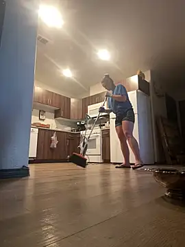 Snapshot of SexyB214 chatting on October 2025 06:30:02 PM SexyB214 online show from October 2025 06:30:02 PM