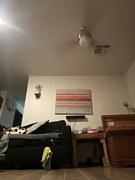 Snapshot of SexyB214 chatting on November 2025 09:19:02 AM SexyB214 online show from November 2025 09:19:02 AM