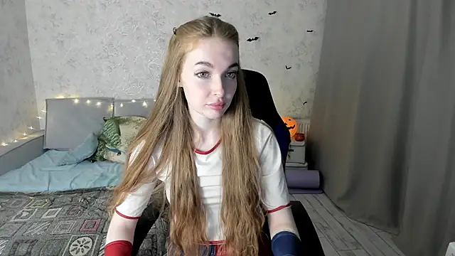 LissaCain online show from October 2025 02:15:01 PM