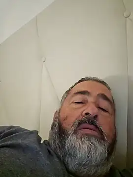 Snapshot of polla_calientes47 chatting on January 2025 02:23:02 PM polla calientes47 online show from January 2025 02:23:02 PM