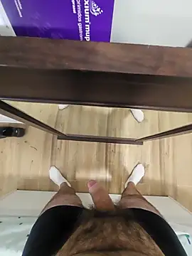 polla calientes47 online show from September 2025 01:49:01 PM