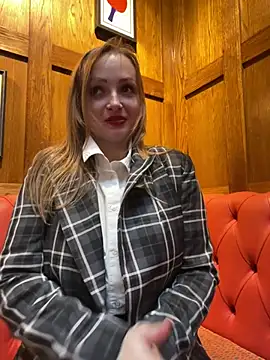 LadyTatiana Madam online show from February 2025 03:49:02 PM