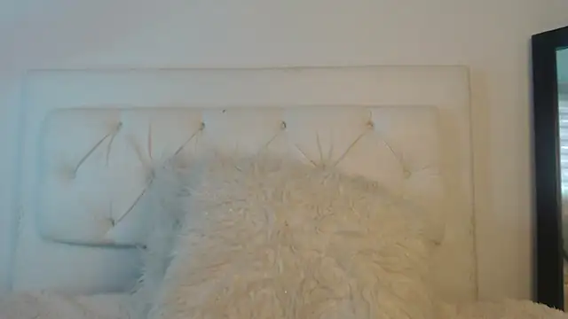 Ingridbergman online show from March 2025 04:31:02 PM