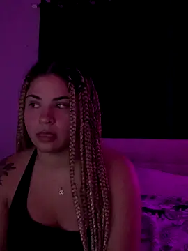 Snapshot of MelSaunders chatting on October 2025 02:23:02 AM MelSaunders online show from October 2025 02:23:02 AM