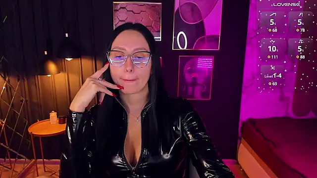Christy Calypso online show from December 2024 11:13:01 PM