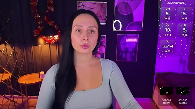 Christy Calypso online show from December 2024 08:00:02 PM