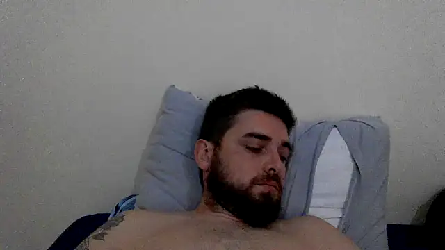 Snapshot of Dat1994 chatting on November 2025 01:32:02 PM Dat1994 online show from November 2025 01:32:02 PM