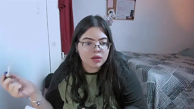 Snapshot of Aria_Fullbuster chatting on October 2025 08:32:02 PM Aria Fullbuster online show from October 2025 08:32:02 PM