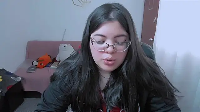 Snapshot of Aria_Fullbuster chatting on November 2025 07:08:02 PM Aria Fullbuster online show from November 2025 07:08:02 PM