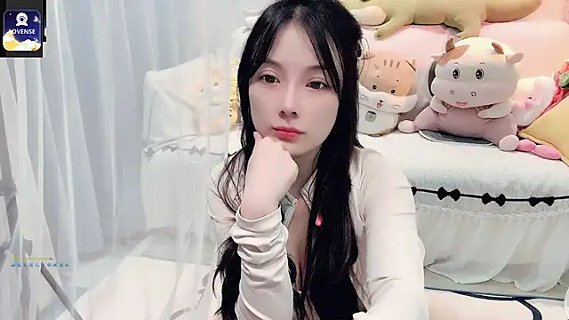 AKiKi711 online show from September 2025 05:03:01 PM