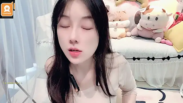 AKiKi711 online show from September 2025 03:43:01 AM