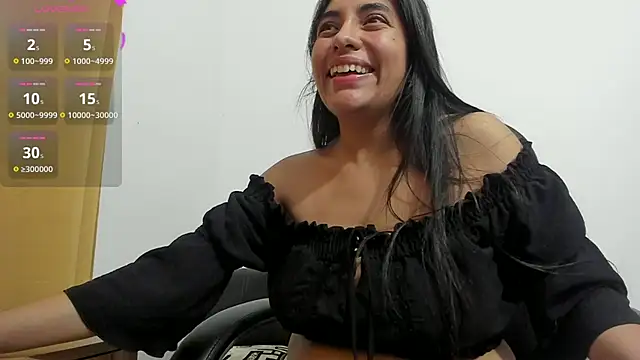 miss eylens online show from February 2025 02:58:01 PM