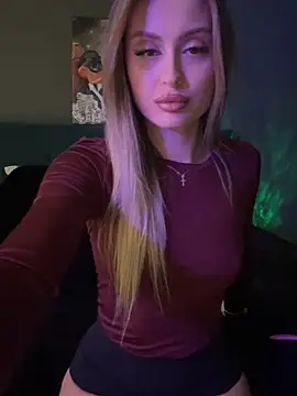 Snapshot of Sweet__Milly chatting on January 2025 01:16:02 PM Sweet Milly online show from January 2025 01:16:02 PM